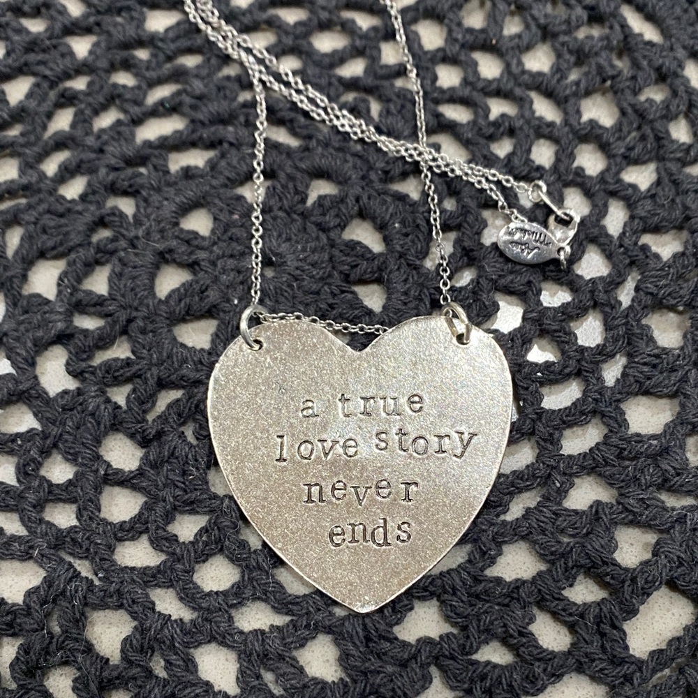 new alisa michelle silver heart necklace a true love story never ends
